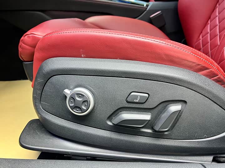 Фото 7 - Audi S4