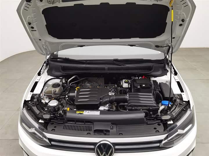 Фото 6 - Volkswagen Polo