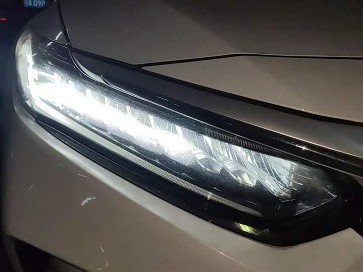 Фото 5 - Honda Inspire