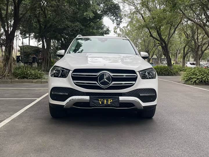 Фото 2 - Mercedes-Benz GLE-Class