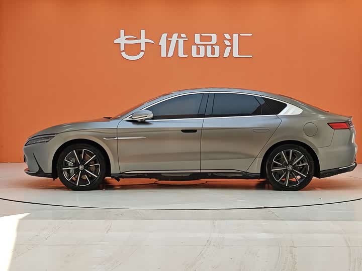 Фото 2 - BYD Han