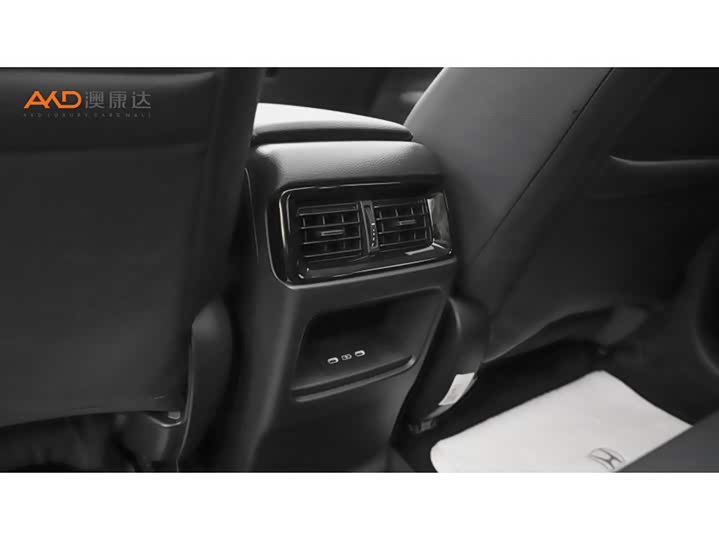 Фото 9 - Honda CR-V