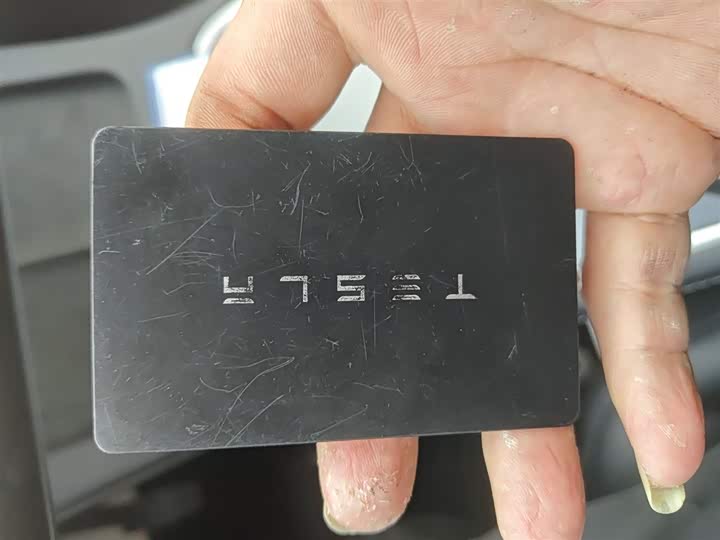 Фото 9 - Tesla Model Y