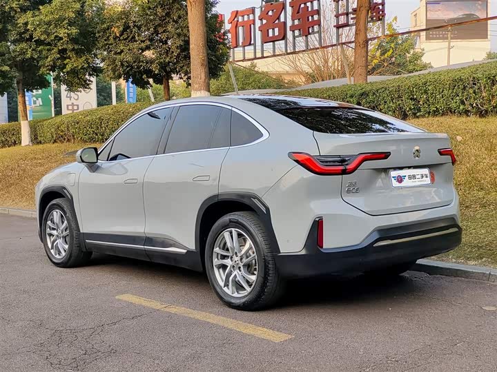 Фото 4 - Nio EC6