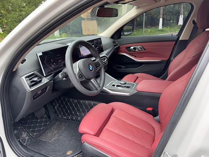 Фото 9 - BMW 3 Series