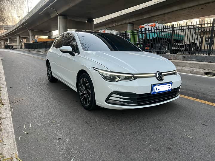 Фото 6 - Volkswagen Golf