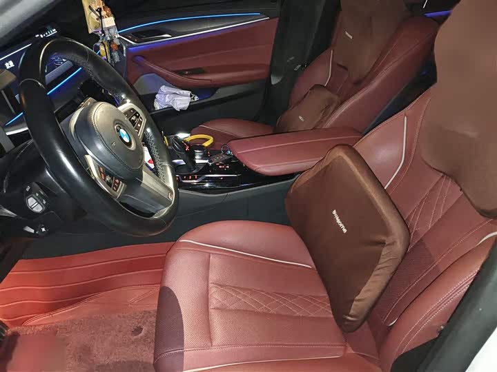 Фото 8 - BMW 5 Series