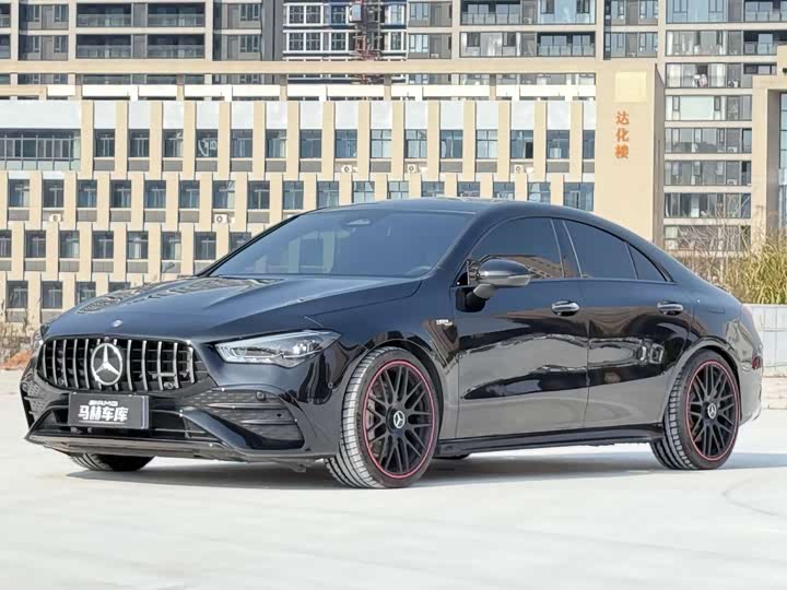 Фото 2 - Mercedes-Benz CLA-Class AMG