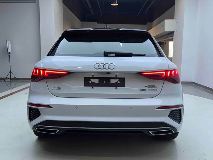 Фото 5 - Audi A3