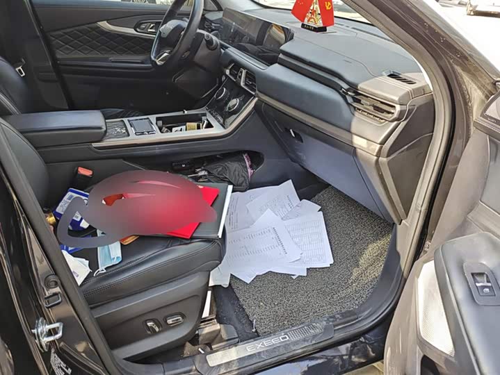 Фото 8 - Exeed TXL