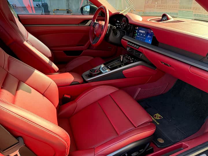 Фото 8 - Porsche 911