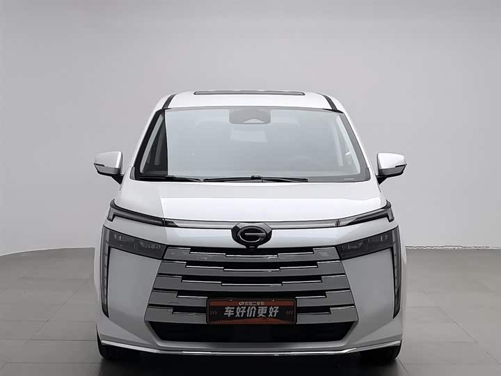 Фото 3 - GAC Trumpchi E8