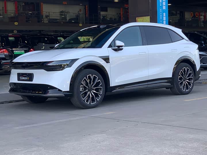 Фото 1 - Zeekr 7X