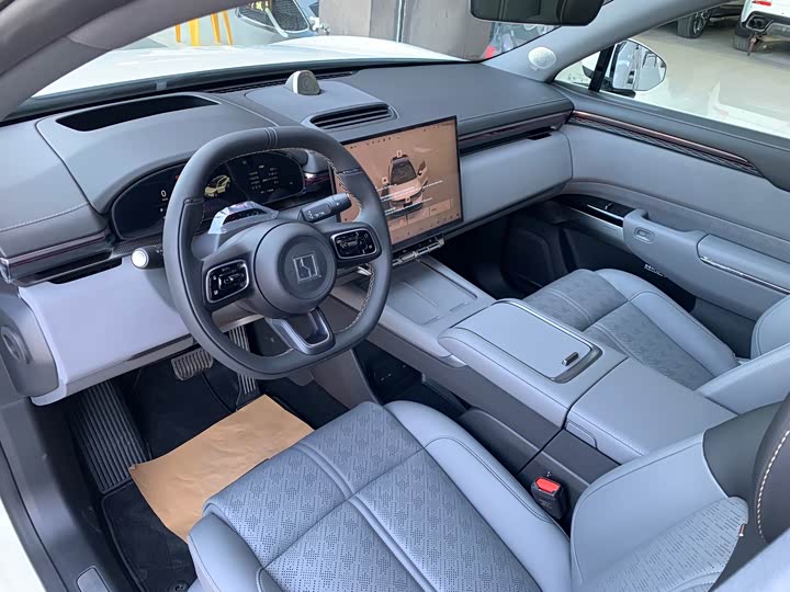 Фото 9 - Zeekr 7X