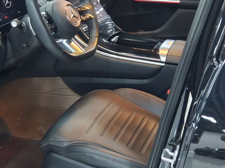 Фото 5 - Mercedes-Benz GLC-Class