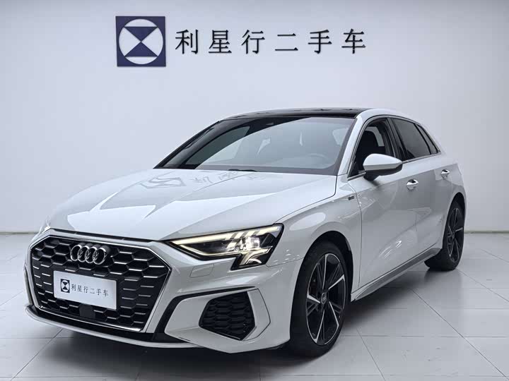 Фото 1 - Audi A3