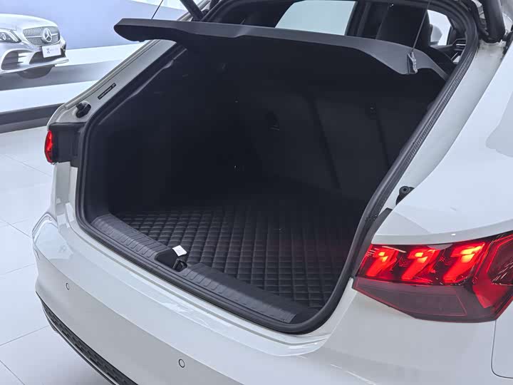 Фото 7 - Audi A3