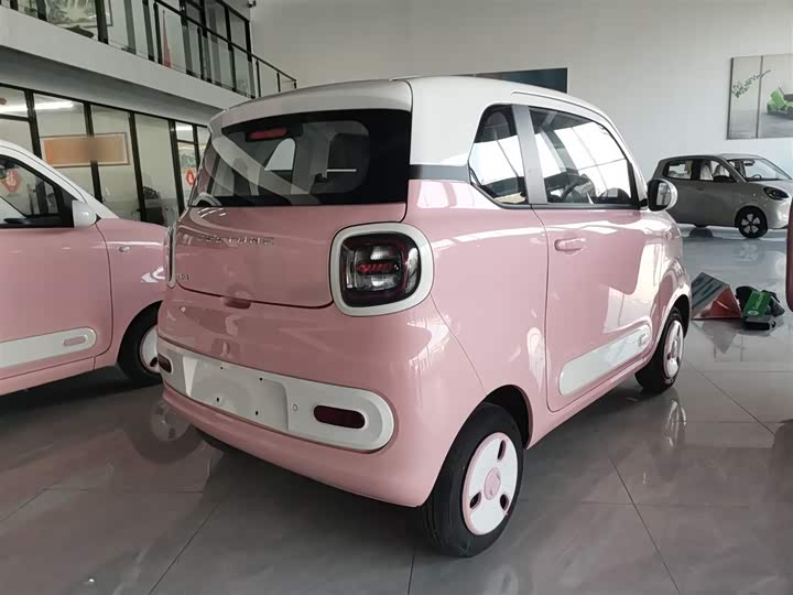 Фото 7 - Bestune Pony