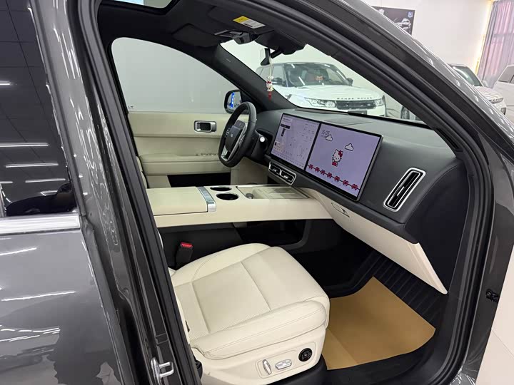 Фото 7 - LiXiang L6