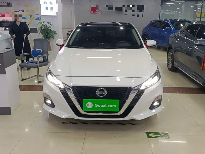 Фото 3 - Nissan Teana