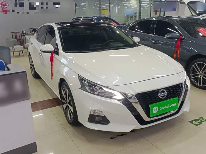 Фото 4 - Nissan Teana