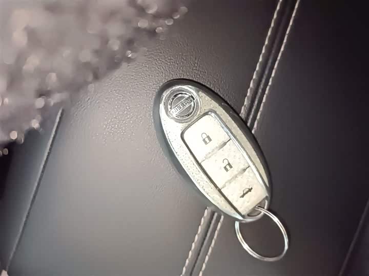 Фото 9 - Nissan Teana