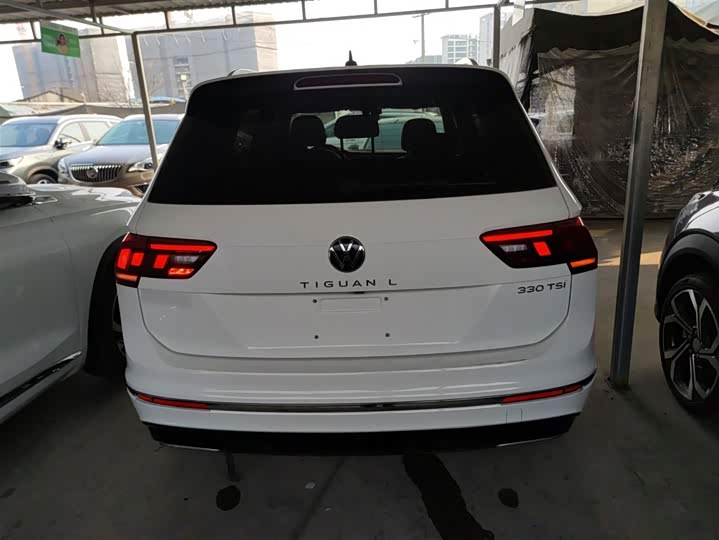 Фото 6 - Volkswagen Tiguan L Pro