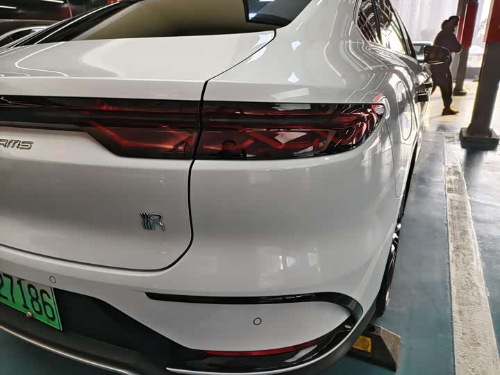 Фото 9 - BYD Han