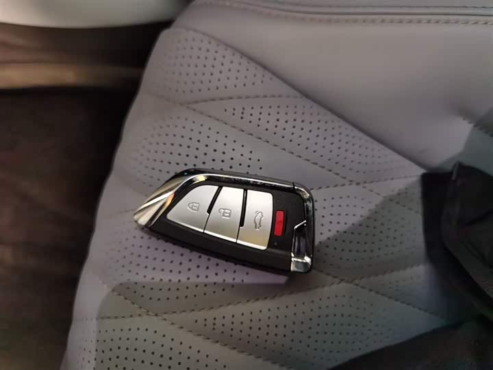 Фото 9 - BYD Seal