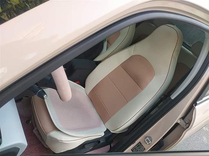 Фото 8 - Leapmotor T03