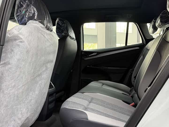 Фото 8 - Volkswagen ID.4 Crozz