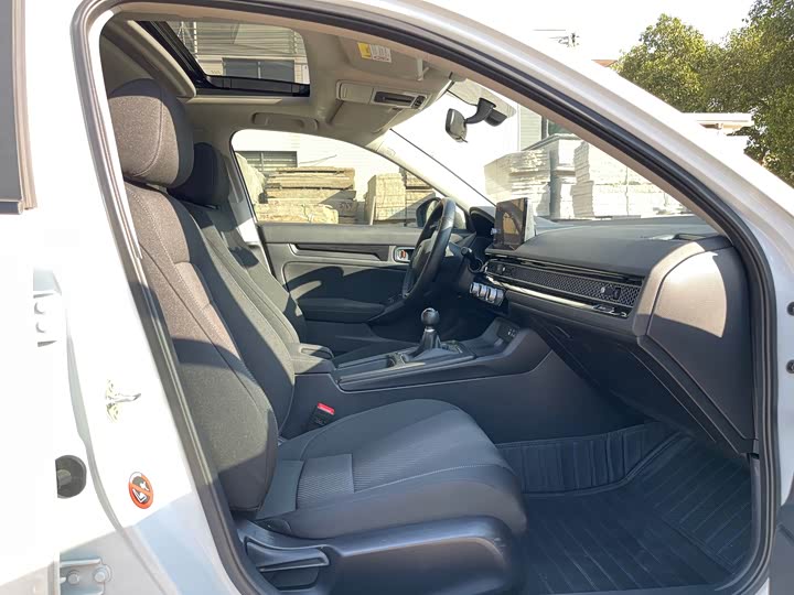 Фото 8 - Honda Integra