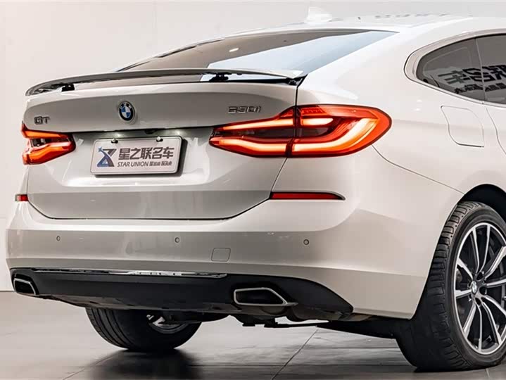 Фото 9 - BMW 6 Series GT