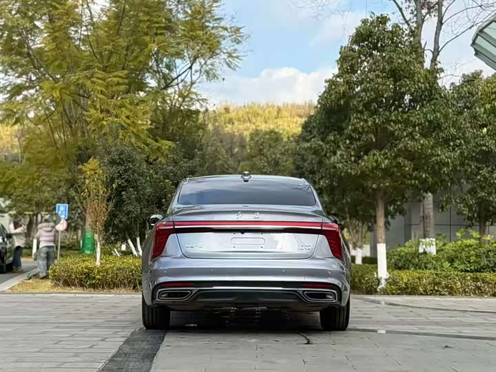 Фото 8 - Hongqi H5