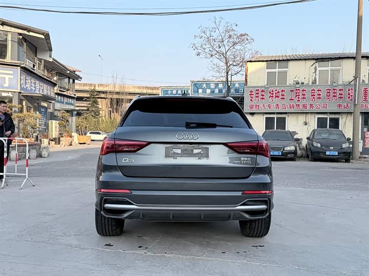 Фото 5 - Audi Q3