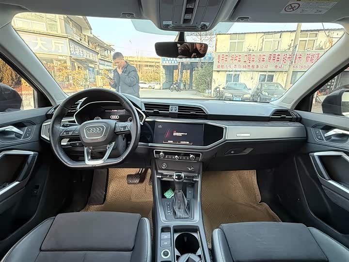 Фото 7 - Audi Q3