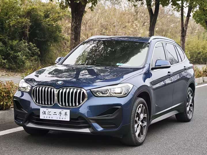 Фото 1 - BMW X1
