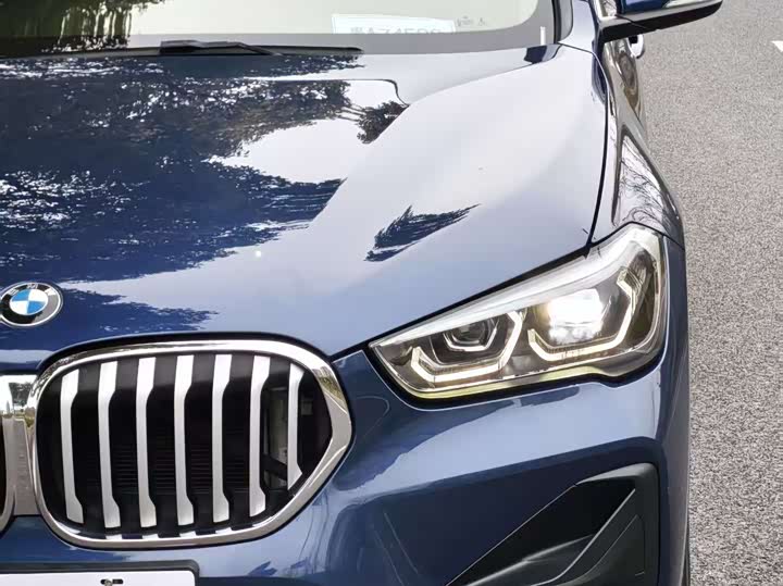 Фото 4 - BMW X1