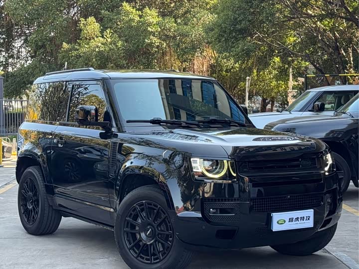 Фото 3 - Land Rover Defender