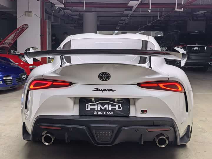 Фото 6 - Toyota Supra