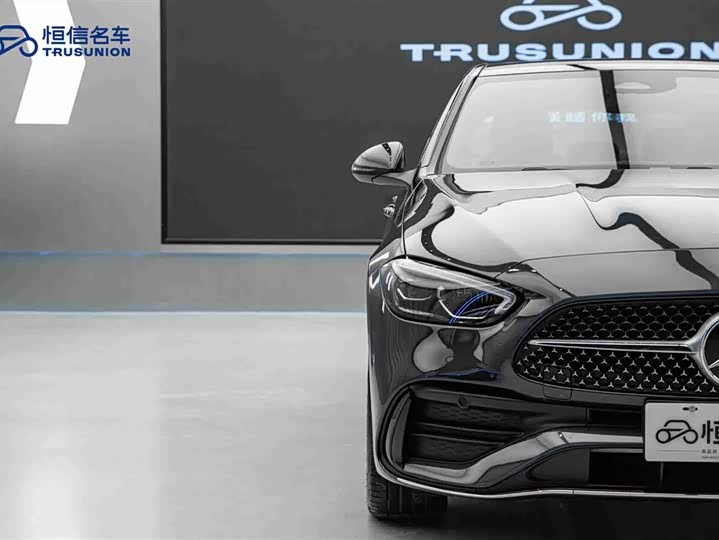 Фото 8 - Mercedes-Benz C-Class