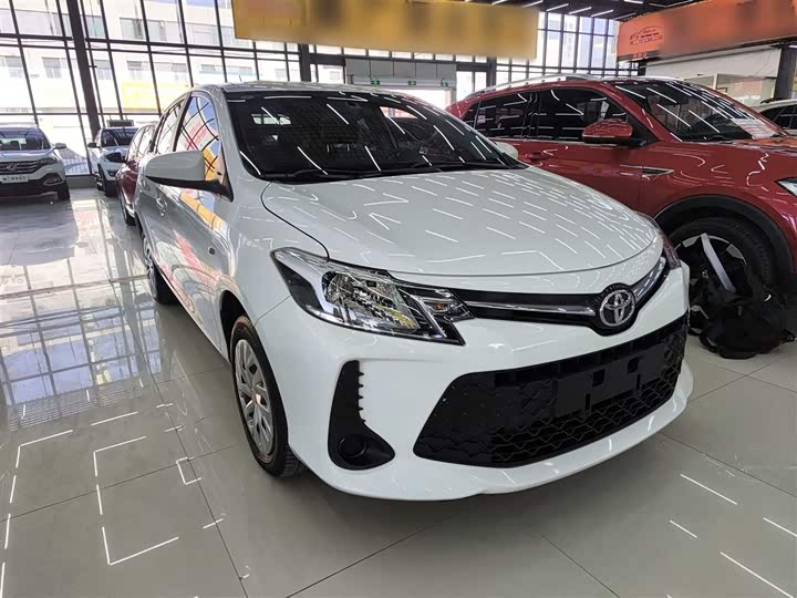 Фото 4 - Toyota Vios FS