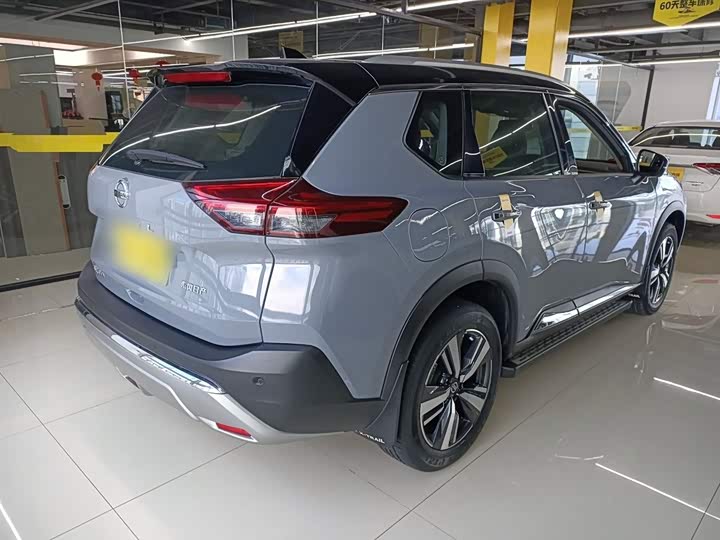 Фото 7 - Nissan X-Trail