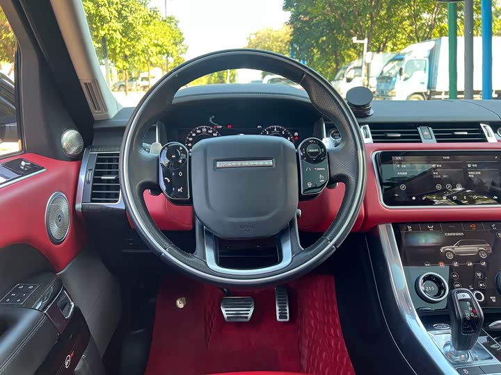 Фото 4 - Land Rover Range Rover Sport