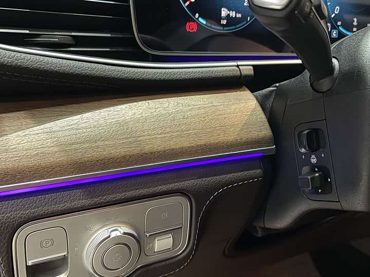 Фото 9 - Mercedes-Benz GLE-Class