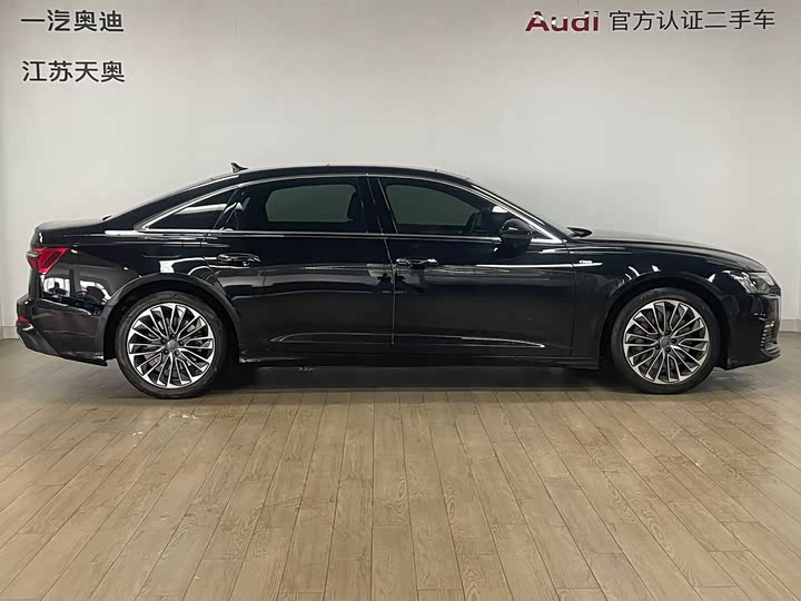 Фото 3 - Audi A6L Hybrid