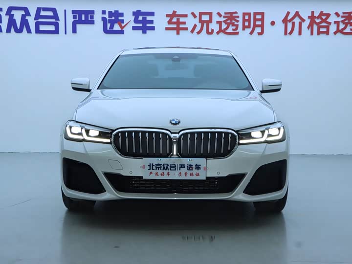 Фото 3 - BMW 5 Series