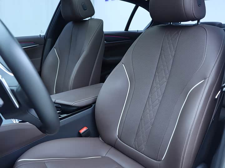 Фото 7 - BMW 5 Series