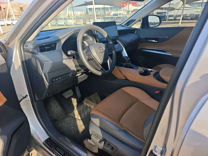 Фото 4 - Toyota Venza