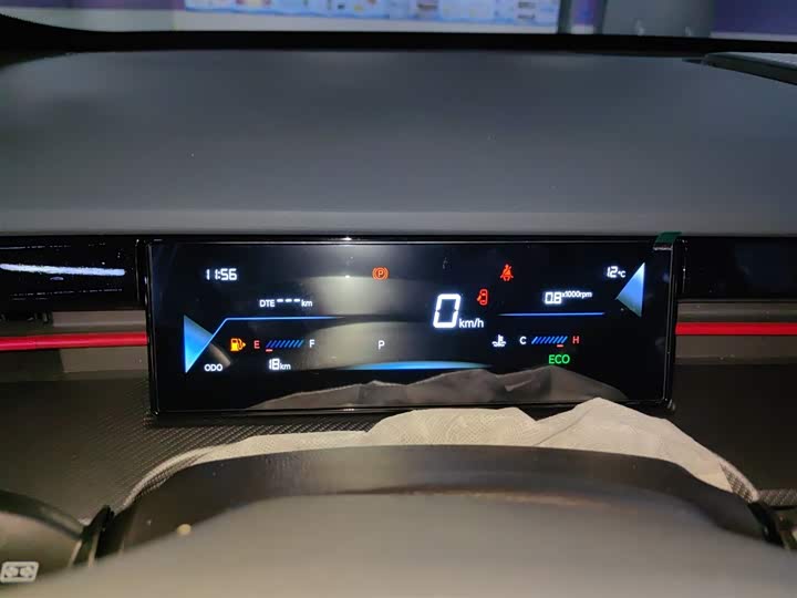 Фото 4 - Jetour Dashing